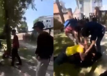 Pamje tronditëse nga Italia, mësuesit dhunohen nga nxënësit (Video)