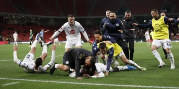 Kupa mbetet blu, Dinamo mposht Egnatian në finale