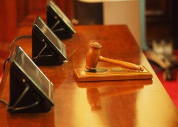 Taktika ekstraligjore, mungesat e avokatëve fusin në ngërç edhe Gjykatën e Posaçme
