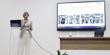 Spitalet shqiptare copë-copë, ministrja Evis Sala flet për inteligjencën artificiale në mjekësi