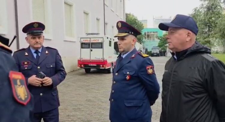 Protesta e PD/ Kreu i Policisë së Shtetit, Hita shfaqet tek Kryeministria, inspekton masat