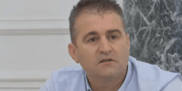 Gara për kreun e PD/ Ibsen Elezi: Salianji duhet të ishte kandidat, e shpallën hero për “burgosje politike”