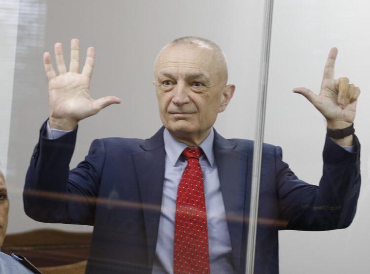 Meta: Procesi farsë ndaj meje është i orkestruar politikisht, duhet tranparencë dhe legjitimitet