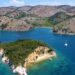 “Shqipëria po shitet copë-copë”/ Media europiane: Bregdeti dhe zonat e mbrojtura po privatizohen për resortet e luksit