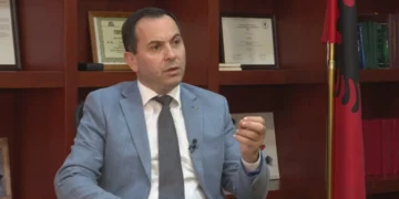 I doli emri në listën e kandidatëve për Këshillin e PD-së, Jordan Daci nxjerr blof Berishën