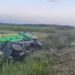 Aksident i trefishtë në Vlorë-Fier! Kamioni përmbyset në kanal, plagoset një person