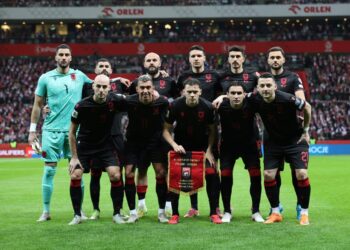 UEFA cakton arbitrat për sfidën miqësore mes Shqipërisë dhe Izraelit, mes tyre edhe një shqiptar