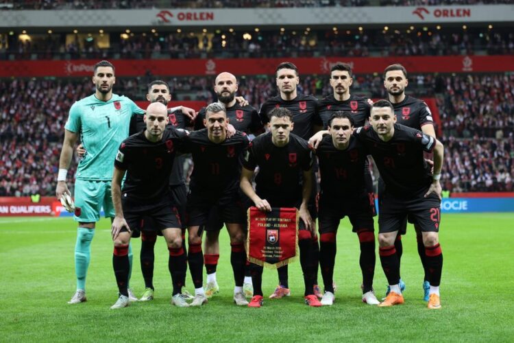 UEFA cakton arbitrat për sfidën miqësore mes Shqipërisë dhe Izraelit, mes tyre edhe një shqiptar