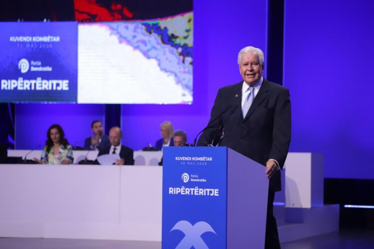 Kuvendi Kombëtar i PD, ish-kongresmenin amerikan: Ky vend ka nevojë për PD-në, ju mbështesim të rrëzoni tiraninë