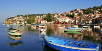Liqeni i Ohrit shpallet destinacioni më i bukur në Europë