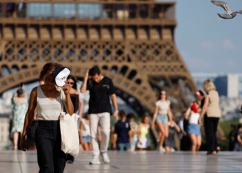 Vapa ekstreme pushton Europën: Temperatura rekord dhe viktima, alarm i kuq në disa shtete
