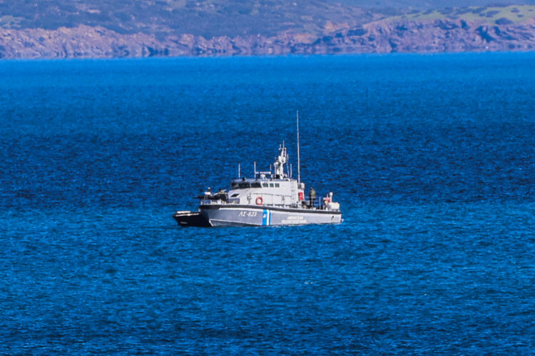 Ishte nisur nga Shqipëria/ U përplas me shkëmbinj, mbytet anija me rreth 8 mijë tonë sodë në Greqi