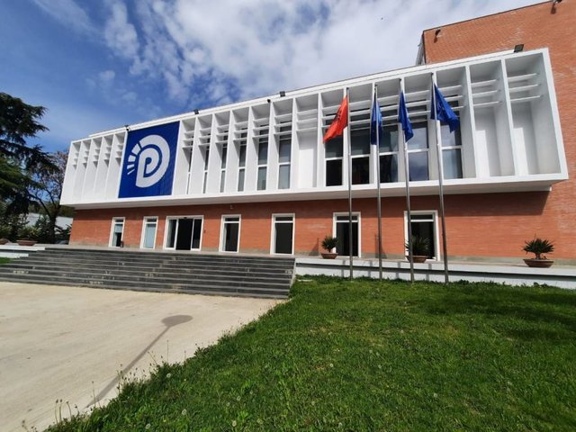 Kryesia e PD mblidhet për ndryshimet statutore dhe strukturat drejtuese