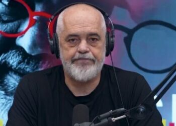 Për të mbuluar skandalet, AKSHI ndahet dhe ndryshon emrin, bëhet ADS