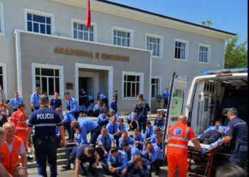 U helmuan nga ushqimi i kompanisë “Sori-AL”, ja çfarë konsumuan studentët e Akademisë së Sigurisë