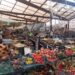 Flakët djegin tregun e fruta-perimeve në Lushnje, raportohet për dëme të mëdha materiale