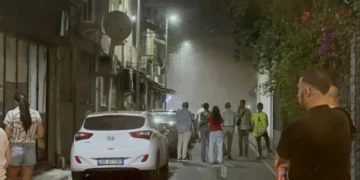 Bie zjarr në një pallat në zonën e “Myslym Shyrit” në Tiranë, detajet e para