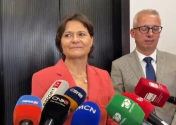 Ambasadorja e Zvicrës për protestën: Mbështesin Parlamentin dhe shoqërinë civile
