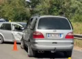 Dy të plagosur nga përplasja e automjeteve në rrugën Fier-Levan