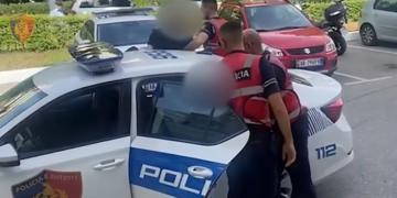 Arrestohet në Tiranë ish-drejtori i Policisë së Vlorës, shkak një konflikt me vëllezërit