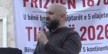 Qytetari nga Vlora: Të dalin nismëtarët, të shpëtojnë protestën nga ata që duan ta kapin…