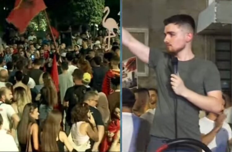 I riu kundërshton programin e grupit koordinues të protestës, i heqin mikrofonin