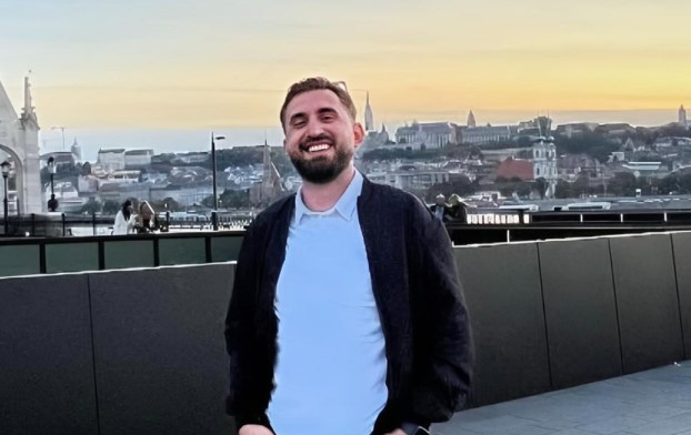 Zhdukja e 34-vjeçarit në Tiranë, arrestohet një person dhe një tjetër shpallet në kërkim