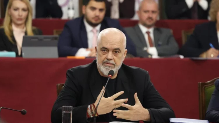 Kërkesa e protestuesve për qeveri tranzitore/ Rama: E lexoi zëdhënësi i interesave të Iranit