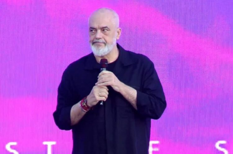 “Honxho-bonxhot më tregojnë mua…”/ Rama për protestuesit: Janë pa logjikë, janë dërrasë fare…