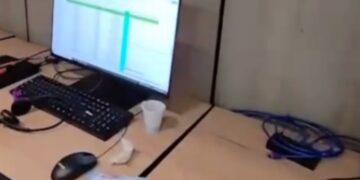 Goditet një call center në Tiranë, 7 persona në pranga, 27 të tjerë nën hetim për mashtrim
