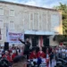 Protesta e Zvërnecit/ Të rinjtë e FRPD-së zhurmojnë folësit kur thërrasin “Berisha n’burg”