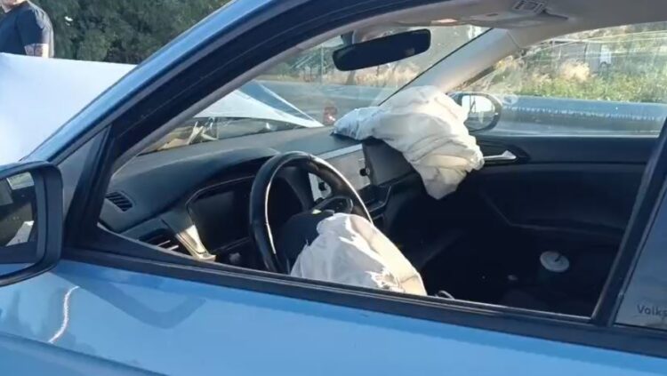 Aksident në Fier-Lushnjë! Fuaristrada përplaset me kamionçinën, dy persona përfundojnë në spital