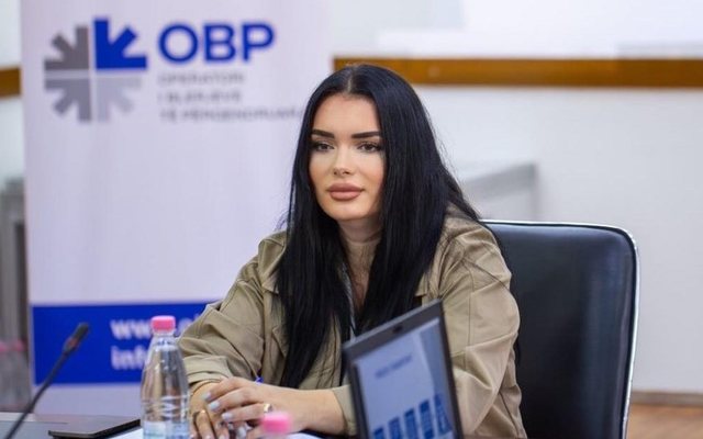 U akuzua për miliona euro abuzime në tendera! Jep dorëheqjen drejtoresha e OBP-së, Arlinda Pogaj