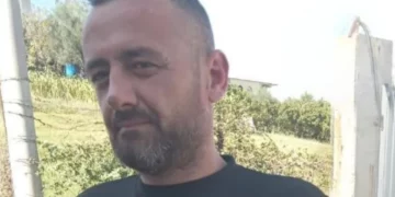 “Mos ndërhyni nëse e shihni”/ Vrasja e 27-vjeçarit, policia: 10 mijë euro shpërblim kush jep informacion