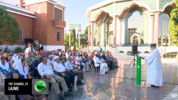 Festa e Ashures, besimtarët bektashinj kremtuan një nga ditët më të rëndësishme të kalendarit