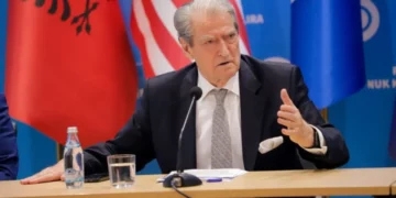 Berisha ndan videon: Rama po  përdor teknologjinë DPI për përgjimin e qytetarëve