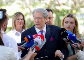 Berisha pranon lobimin për heqjen e “non gratës” në SHBA, shpenzimet i mbuloi një fondacion pranë PD