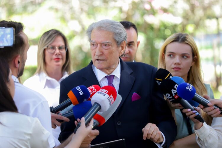 Berisha pranon lobimin për heqjen e “non gratës” në SHBA, shpenzimet i mbuloi një fondacion pranë PD
