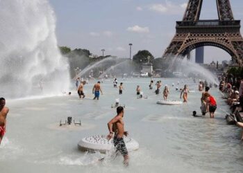Temperaturat drejt 40°C, Franca përballet me një valë të re të nxehti