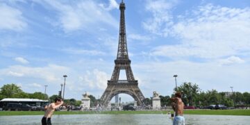 Vala e të nxehtit ekstrem që përfshiu Evropën shkaktoi 20 viktima në Francë që nga fundjava