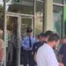 Grabitet me armë banka në mes të Tiranës, autori u largua me skuter bashkë me paratë