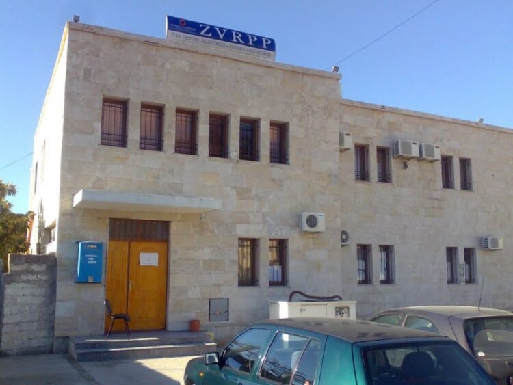 Tjetërsimi i pronave në Orikum dhe Dukat, Prokuroria zbarkon në banesat e ish zyrtarëve të Hipotekës