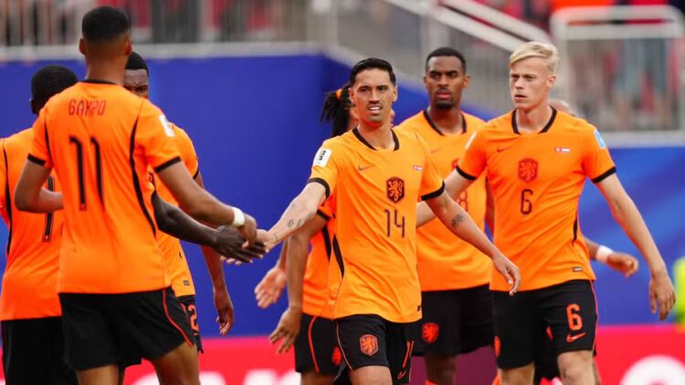 Holanda dominon Grupin F, Japonia dhe Suedia sigurojnë kualifikimin falë barazimit mes tyre