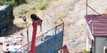 Pas paralajmërimit të banorëve, hiqet gardhi rrethues i Kakomesë