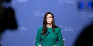 Rrëzohet qeveria në Lituani, kryeministrja jep dorëheqjen pas krizës politike