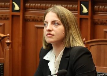 Pasi iku nga PS i kërcënojnë familjen? Marjana Koçeku: Ky mesazh shkon për Bajrat e Shkodrës, nëse preket një fije floku..