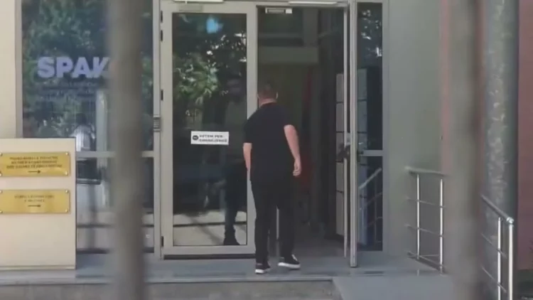 SPAK dërgon për gjykim kryebashkiakun e Kolonjës, Erion Isai, Ergys Verdhon dhe disa drejtorë të ARRSH-së, nënkryetaren e tij dhe biznesmenen Entela Çano