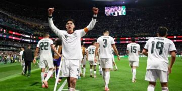 Meksika turpëron 3-0 Çekinë dhe e nxjerr jashtë turneut, Afrika e Jugut mposht Korenë e Jugut dhe kualifikohet