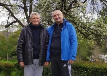 Ilir Meta lë përkohësisht burgun, niset drejt Skraparit për t’i dhënë lamtumirën e fundit babait