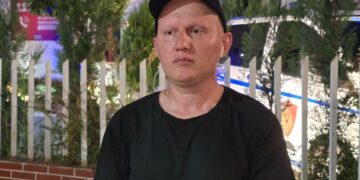 Gazetari Osman Stafa u sulmua gjatë protestës, reagon SafeJournalists: Jemi për të raportuar dhe jo dhunuar